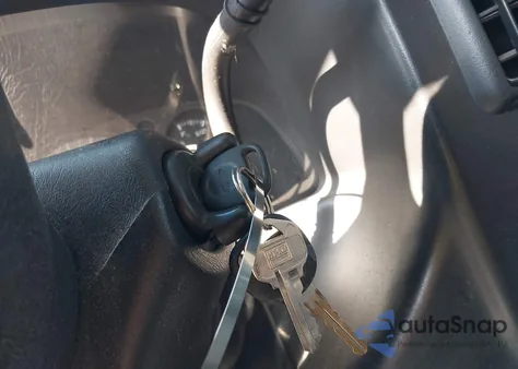 2004 Chevrolet Express z USA, uszkodzony, nr VIN 1GCHG35U241143060